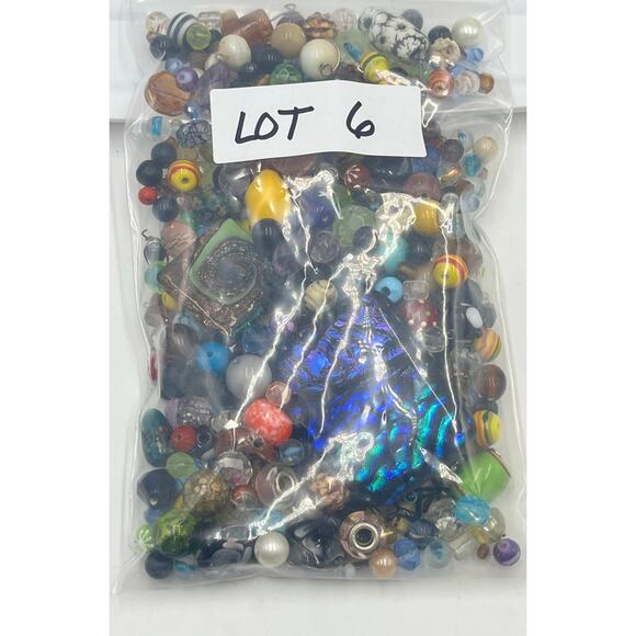 One Pound Mix of Assorted All Glass Beads for Jewelry Making, Craft  LOT #6 - Picture 7 of 7